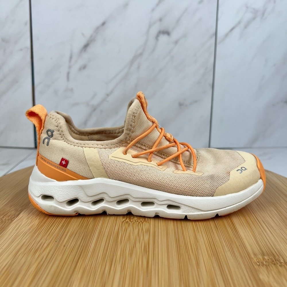 On Cloud Cloudleap Kids Size 12 Tangerine Blonde Walking Sneakers Shoes